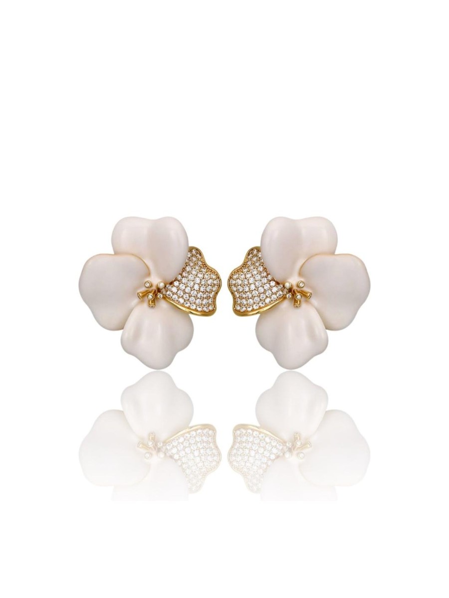 Women E L A London | Begonia Flower Earrings In White